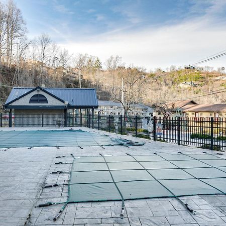 Downtown Gatlinburg Condo With Community Pool! Extérieur photo