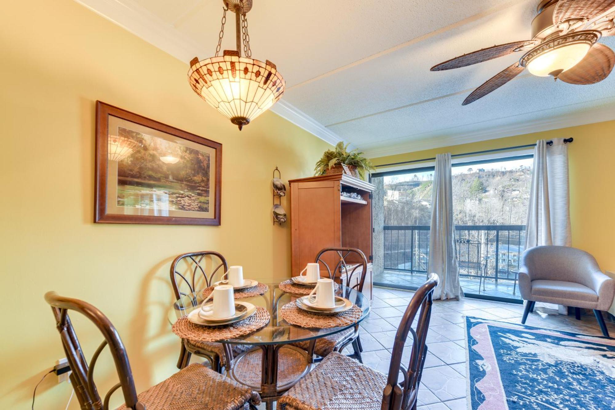 Downtown Gatlinburg Condo With Community Pool! Extérieur photo